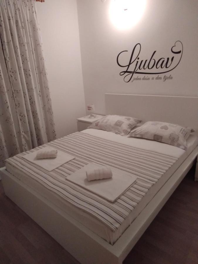 Apartmani Kraljevic Vodice Exterior foto